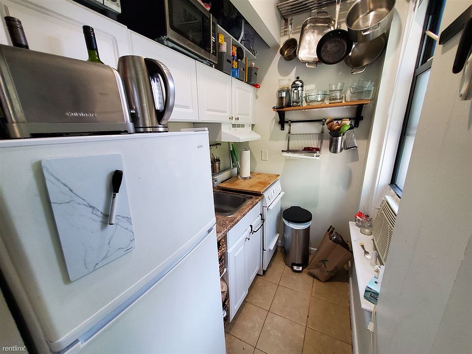 2nd image of 174 Saint Botolph St #8YB