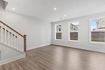 599 Weaver Brook Walk #A — Photo 5