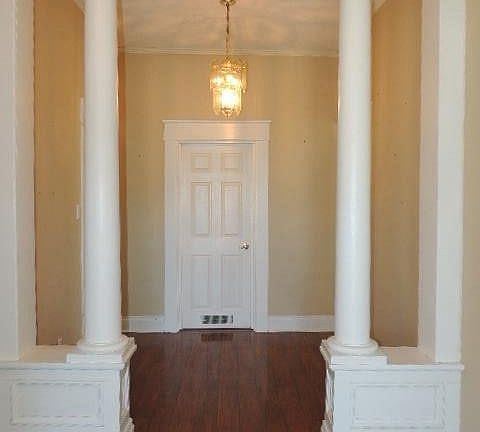 4th image of 814 S 3rd St