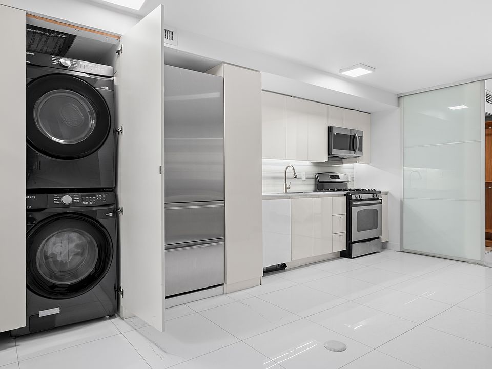 301 Jefferson Ave APT 2C, Miami Beach, FL 33139 | Zillow