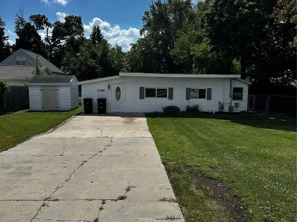 1355 3rd Ave, Marion, IA 52302