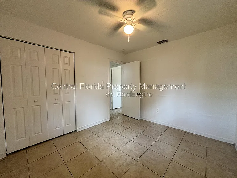 4606 Meadowbrook Ave — Photo 13