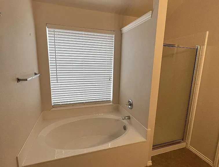 3706 Worthington Lake Dr — Photo 17