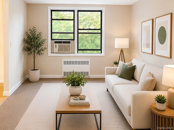4th image of 309 North Broadway #4K
