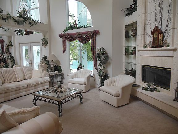 3rd image of 544 Reserve Dr