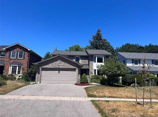 124 Hialeah Cres, Whitby, ON L1N6R1