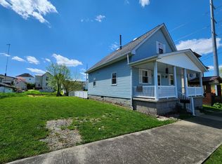 303 8th St, Moundsville, WV