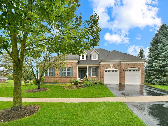 2nd image of 19 Eagle Ridge Dr