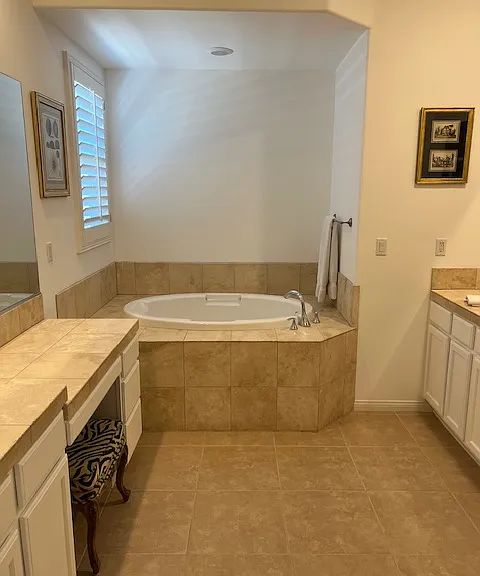 80201 Queensboro Dr — Photo 21
