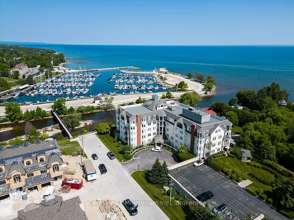 10 Bay St E #407, The Blue Mountains, ON N0H 2P0