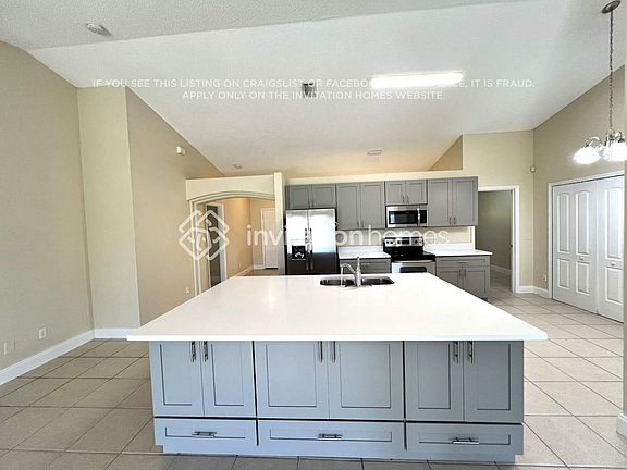 5th image of 509 SW Lucero Dr