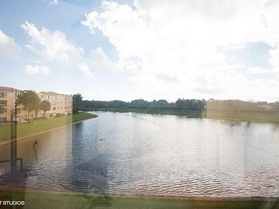 3rd image of 5842 W Crystal Shores Drive #304