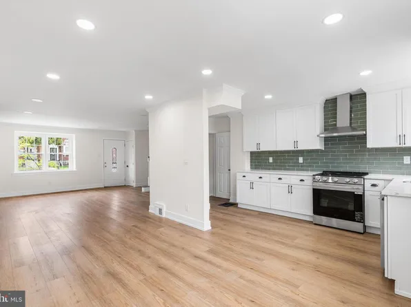 7953 Temple Rd, Philadelphia, PA 19150