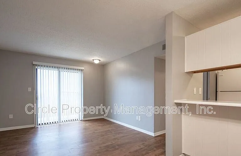 4117 Hunters Ridge Dr SW #4 — Photo 4