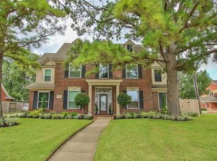 15915 Ridge Park Dr, Houston, TX 77095