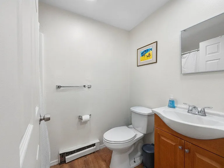 347 Johnston Ave — Photo 16
