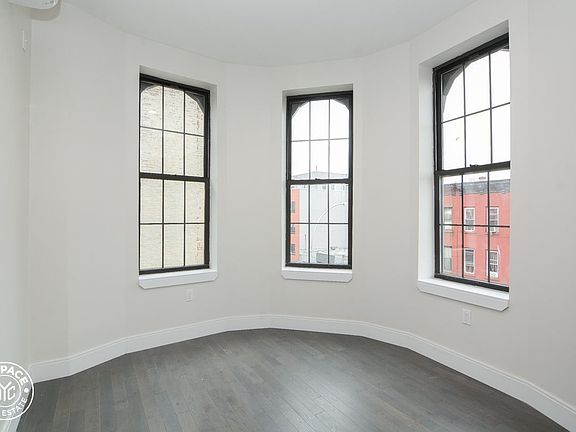 3rd image of 989 Bedford Ave #4BA