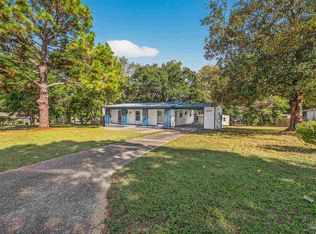 6100 Fairview Dr, Pensacola, FL 32505