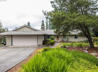 21963 S Conifer Ct, Oregon City, OR 97045
