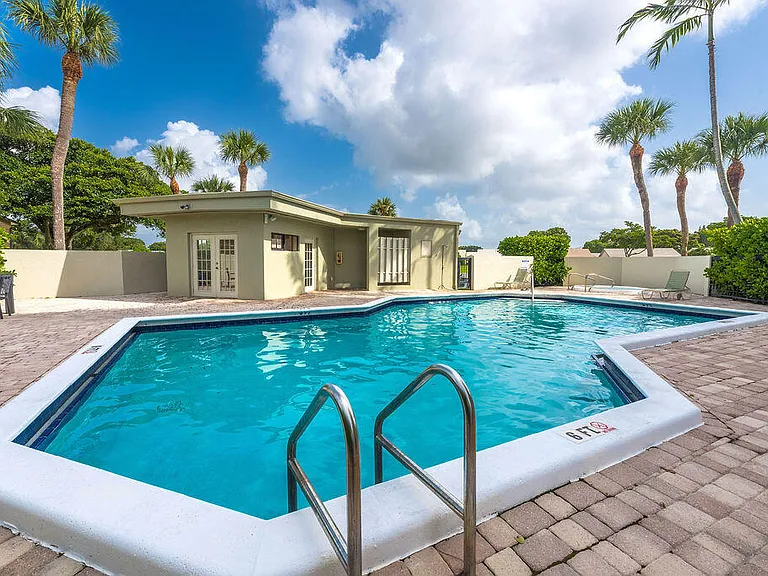 6463 La Costa Dr #603 — Photo 2