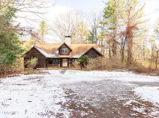 2887 Shaw Rd, Middle Grove, NY 12850