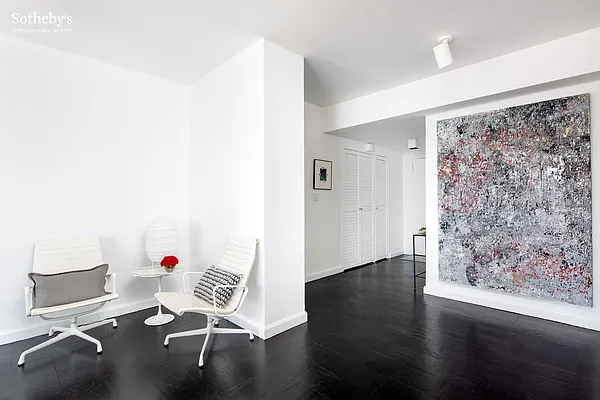 Sold by Sotheby's International Realty | media 5