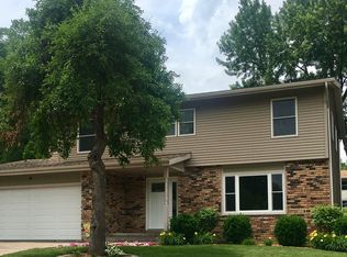 3814 Fairhaven Rd, Davenport, IA 52807