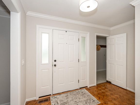 5th image of 10357 Peachtree Ln