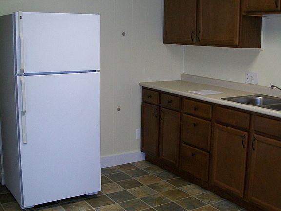 Newly Renovated Kitchen