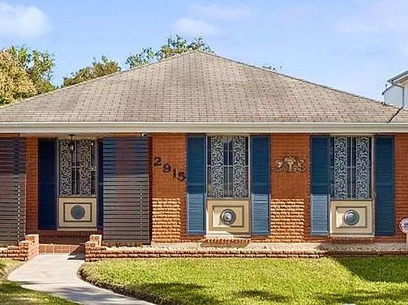 2915 Paris Ave