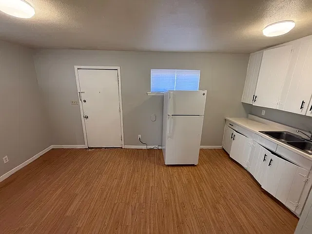 311 N Prospect Unit 3 - 1 — Photo 4