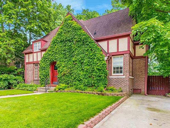 4th image of 1502 NE Glen Oak Ave