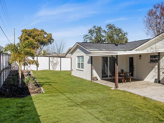 3rd image of 7843 Crosier Ct