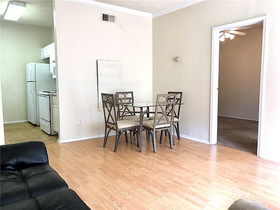 4th image of 12166 Metric Blvd APT 321
