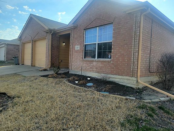 5th image of 1319 Periwinkle Dr