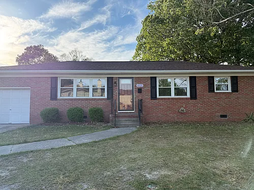 4808 N Witchduck Rd Photo 1