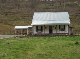 1461 Upper Toms Creek Rd, Salt Rock, WV 25559