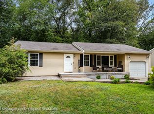 79 Sloop Creek Rd, Bayville, NJ 08721