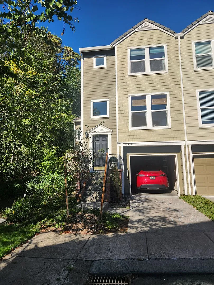 10223 NW Jack Lane ~ Luxury End-Unit Townhome in Forest Heights — Photo 1