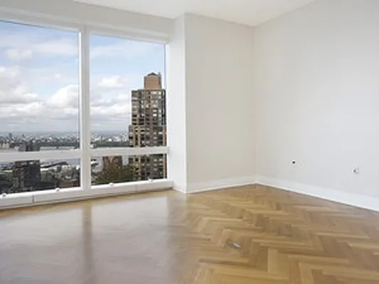 Rented by Corcoran | media 4