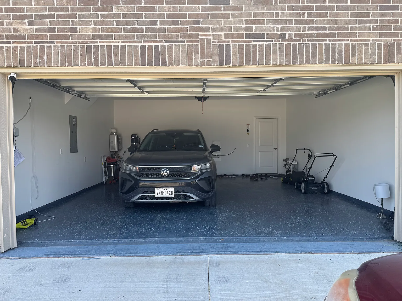 5 bed, 3070 sqft, $1,530 — Photo 2