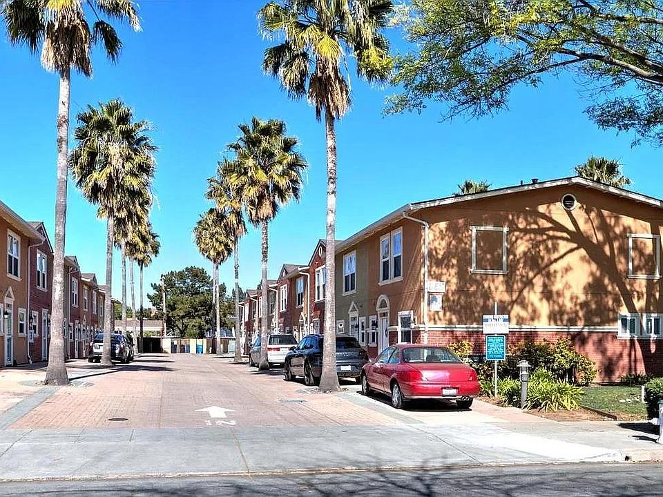 1st image of 865 Carlisle Way APT 118