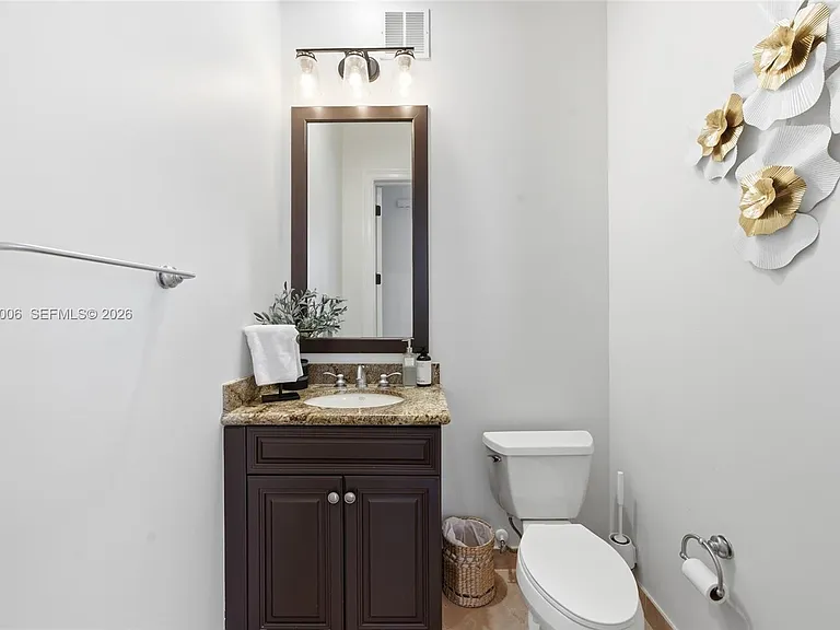 9564 Exbury Ct — Photo 26