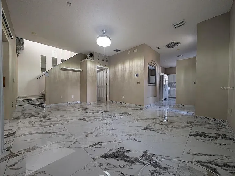 4321 Deermont Cir — Photo 8