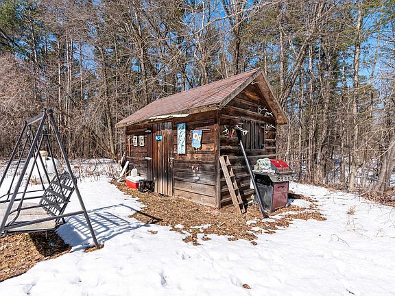 4th image of N975 Old South Branch Rd