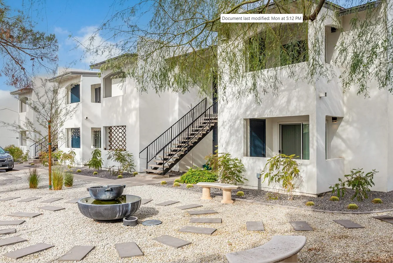 The Papago Gardens Apartments — Photo 1