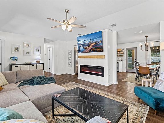 3rd image of 5499 Timberland Dr