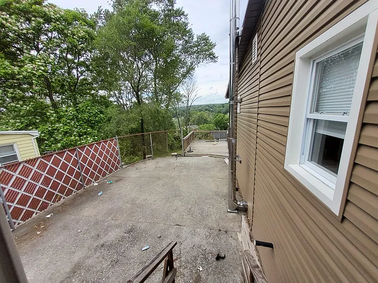 469 Hillside Rd — Photo 14