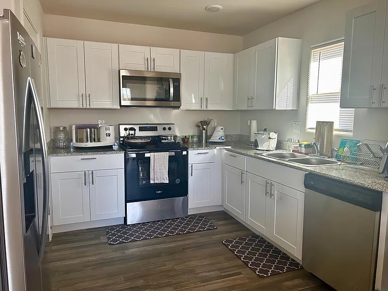 10862 W Cambria Cir — Photo 10