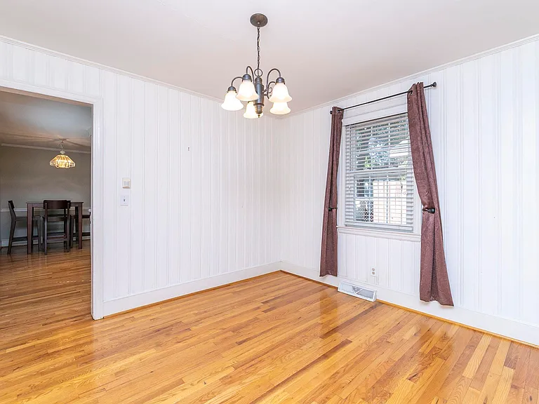 941 Evergreen Ave — Photo 14